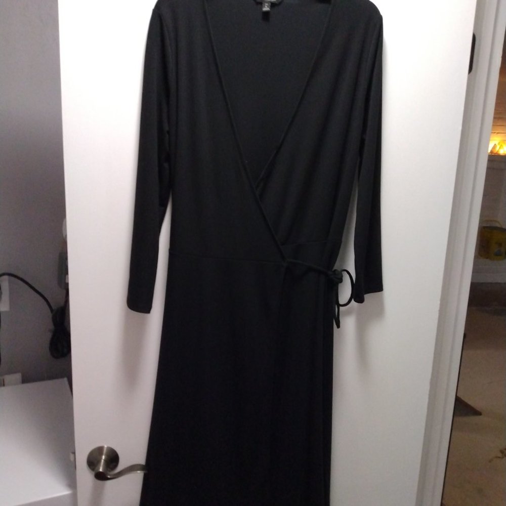 Classic. Black. Wrap Dress. Large
